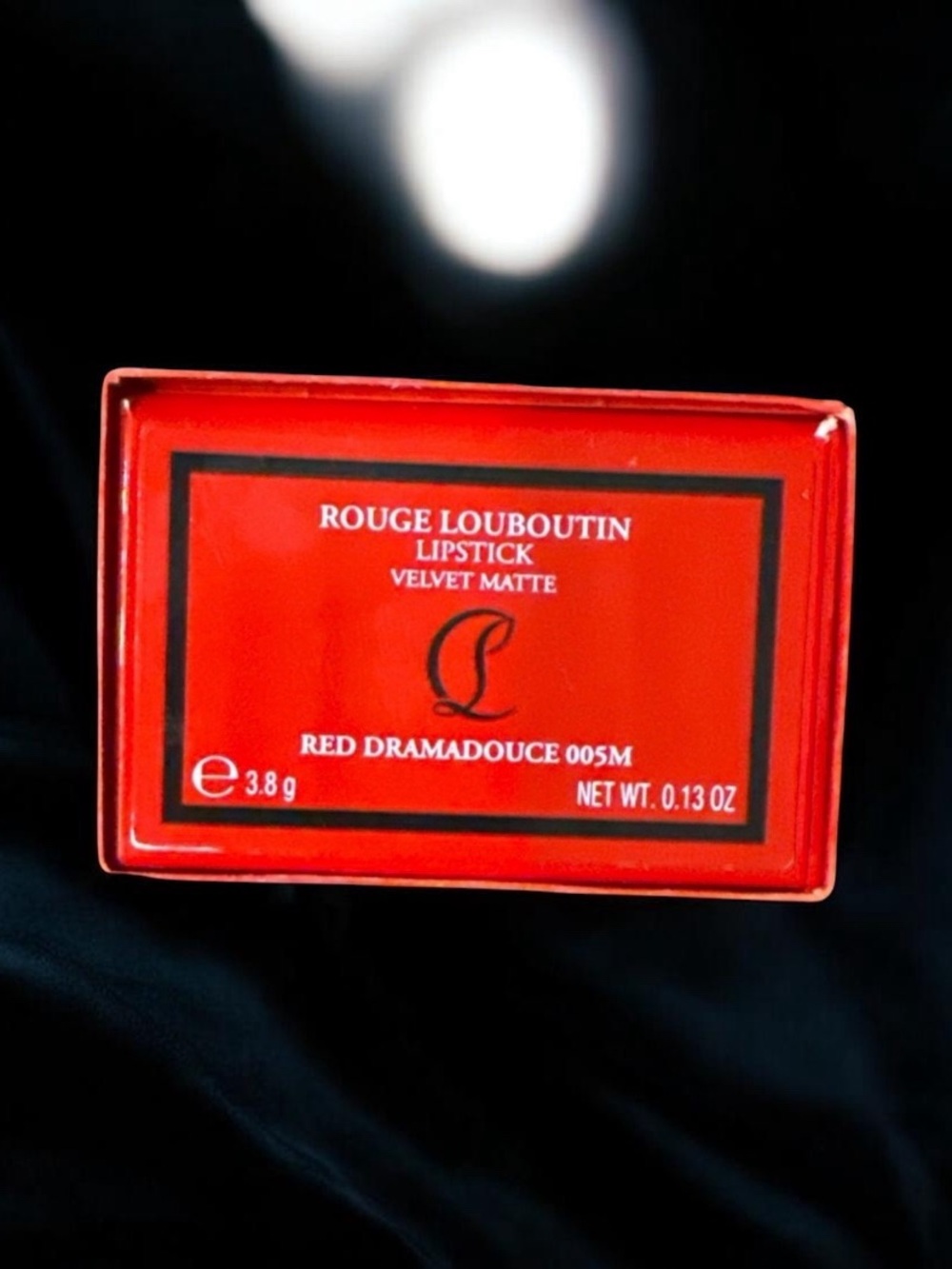 NIB Christian Louboutin Velvet Matte Lipstick - Red Dramadouce 005M - Picture 4 of 4